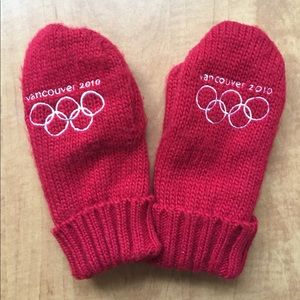 2010 Vancouver Olympics Mittens